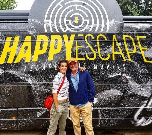 Happy Escape, l'escape game mobile de Happy Forest à bord d'un bus scénarisé, avec des visiteurs